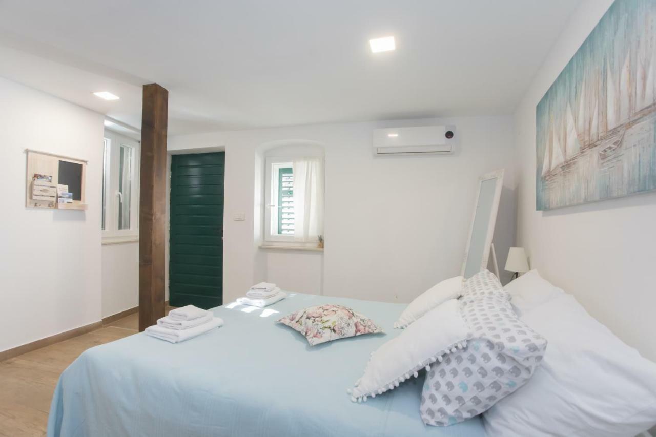 שיבניק Aurum Apartment מראה חיצוני תמונה